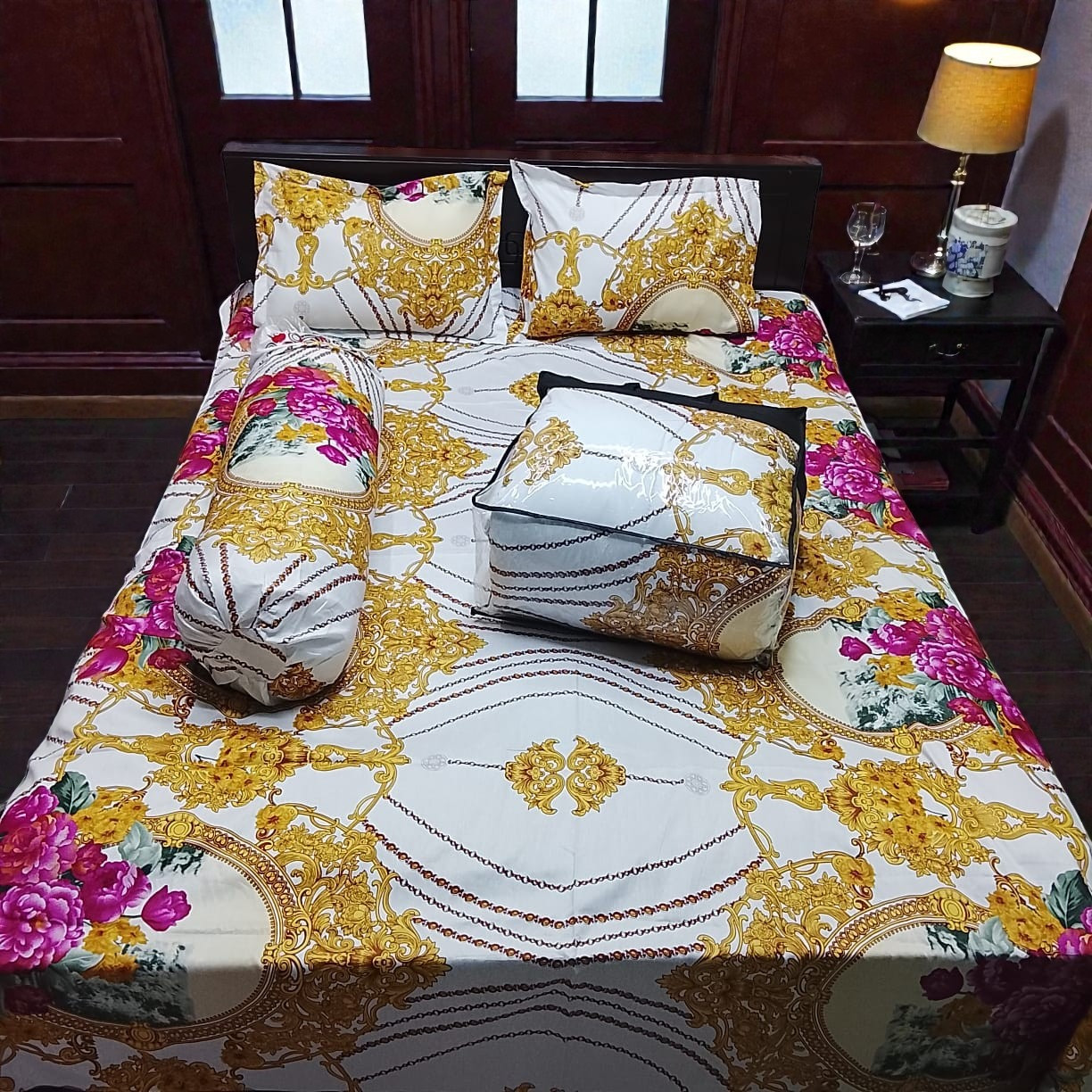 লাক্সারি প্রিমিয়াম ৫ পিস কম্ফর্টার সেট